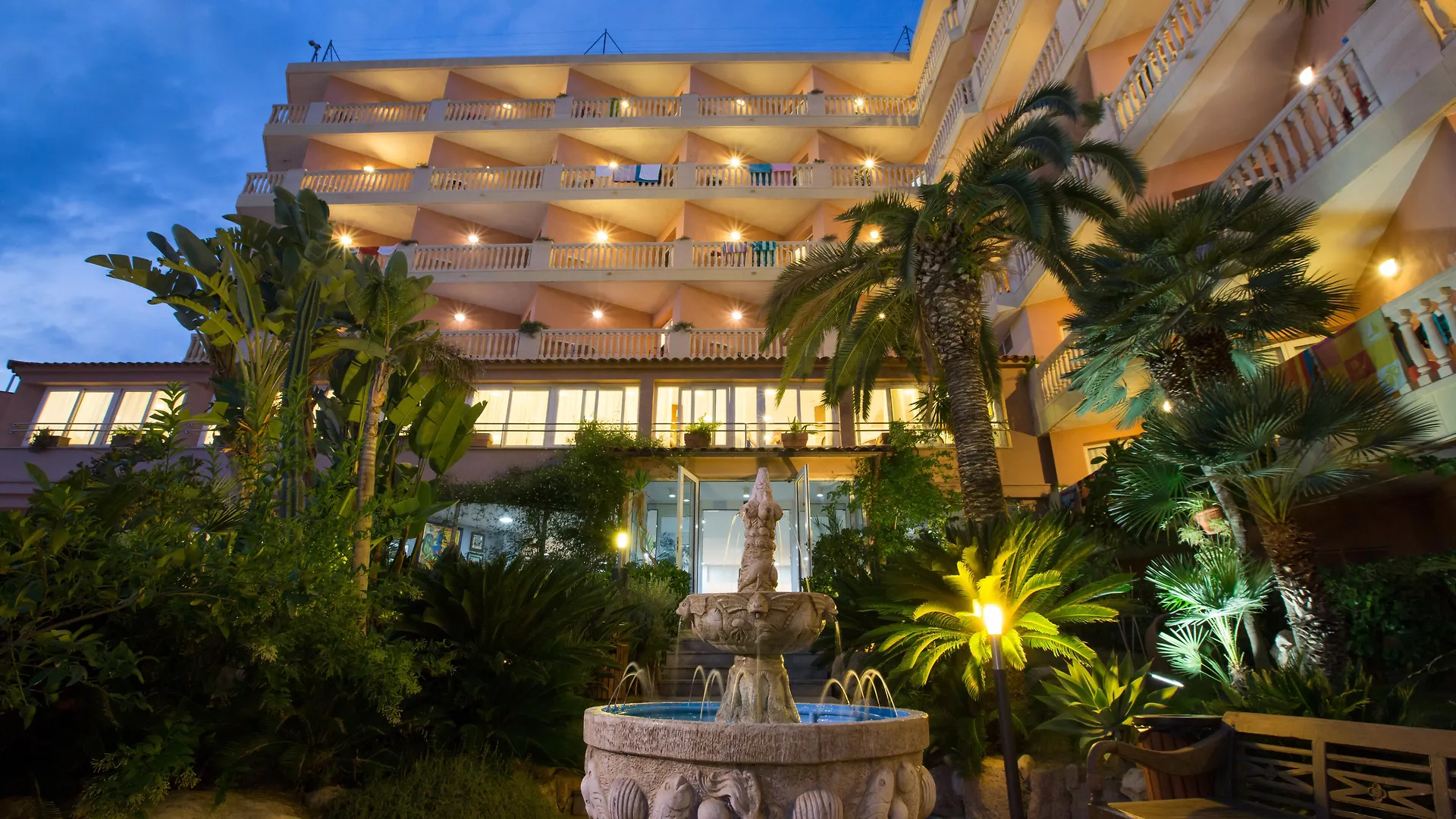 Hotel Alba Seleqtta Lloret de Mar